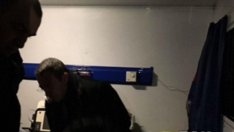 Корбана привезли до Києва: з'явилися фото та відео конвою Корбана привезли до Києва: з'явилися фото та відео конвою