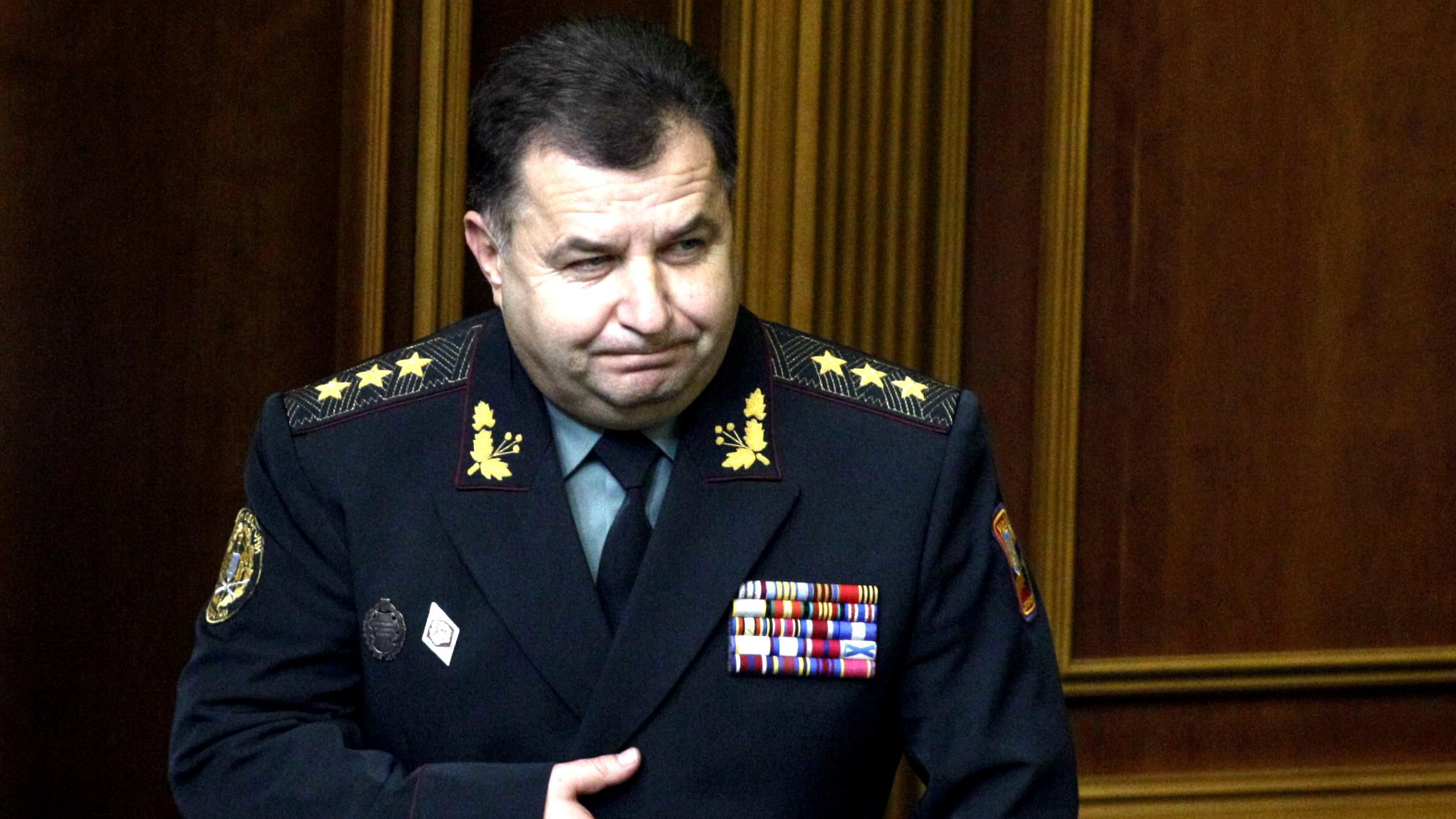 Із 2016-го українським солдатам значно збільшать зарплати Із 2016-го українським солдатам значно збільшать зарплати