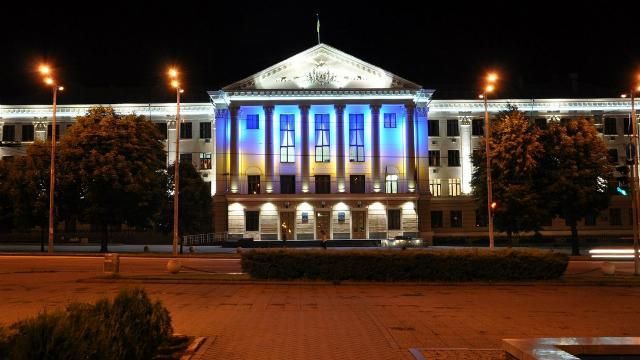 Еще один украинский город отказался признавать Россию агрессором Еще один украинский город отказался признавать Россию агрессором