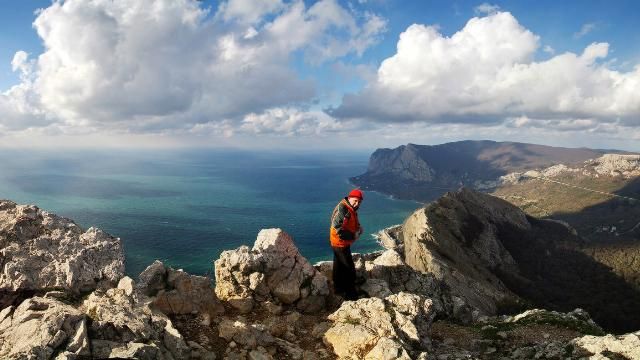 Россиян просят отказаться от Сочи в пользу Крыма Россиян просят отказаться от Сочи в пользу Крыма