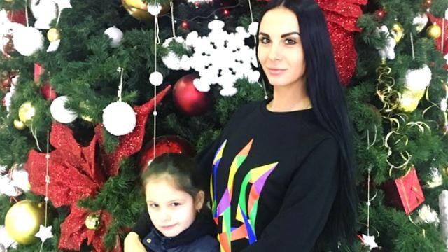 Найсексуальніша полісменка зізналася, як відсвяткує Новий рік Найсексуальніша полісменка зізналася, як відсвяткує Новий рік