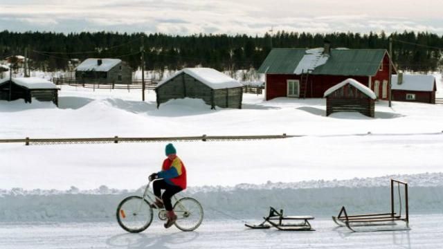 Фіни вдались до дивної заборони на кордоні з Росією Фіни вдались до дивної заборони на кордоні з Росією