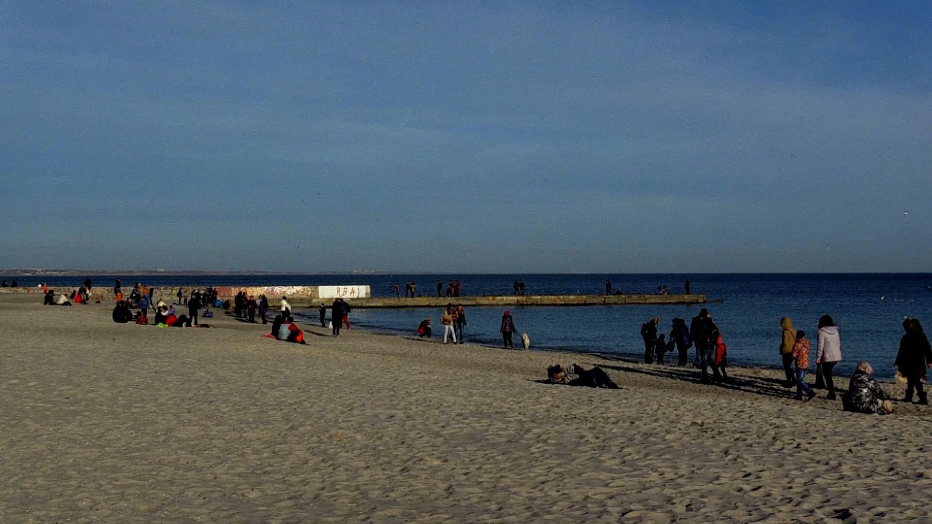 Другий за рік пляжний сезон розпочався в Одесі Другий за рік пляжний сезон розпочався в Одесі