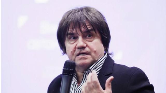 Карасев: олигархам нужно провести внутреннюю люстрацию Карасев: олигархам нужно провести внутреннюю люстрацию