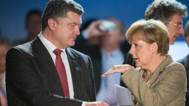 Порошенко і Меркель поспілкувалися перед переговорами з Путіним  