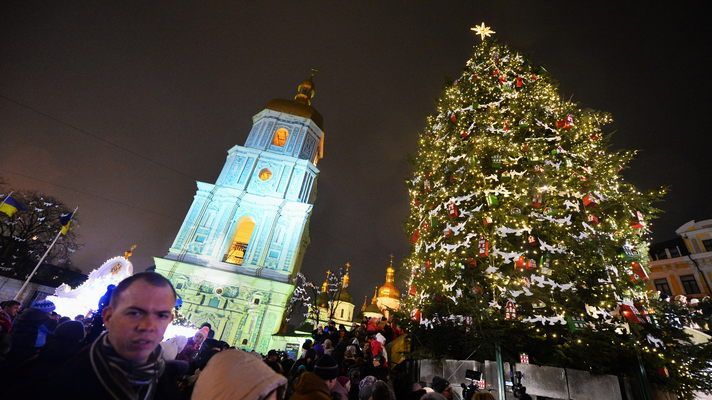 Зеленые красавицы: как выглядят главные елки украинских городов Зеленые красавицы: как выглядят главные елки украинских городов