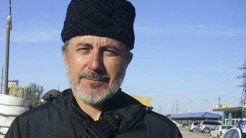 Хочешь подружиться с русским — держи в руке топор, — Ислямов