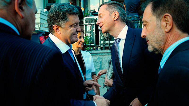 Порошенко анонсировал люстрацию среди своих друзей