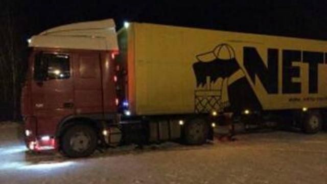 В зону АТО не доехала рекордная партия "паленой" водки В зону АТО не доехала рекордная партия "паленой" водки