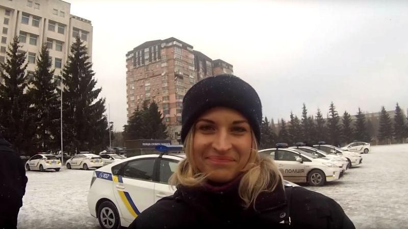 Ми працюємо, а ви відпочивайте — позитивне відео від нової поліції Ми працюємо, а ви відпочивайте — позитивне відео від нової поліції