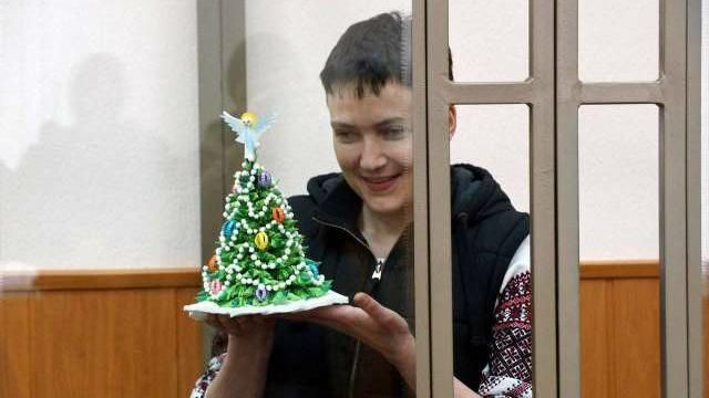 Савченко поздравляет украинцев с праздниками: Украина дороже всего на свете!