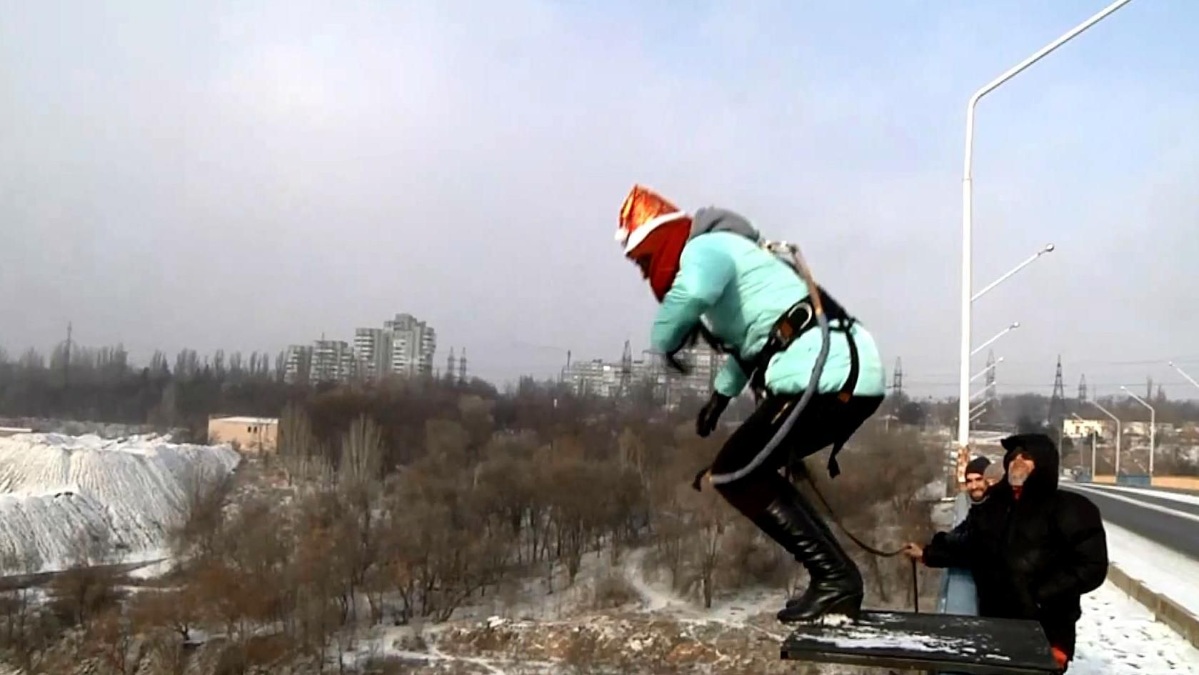 Запорожцы отметили Новый Год в полете Запорожцы отметили Новый Год в полете