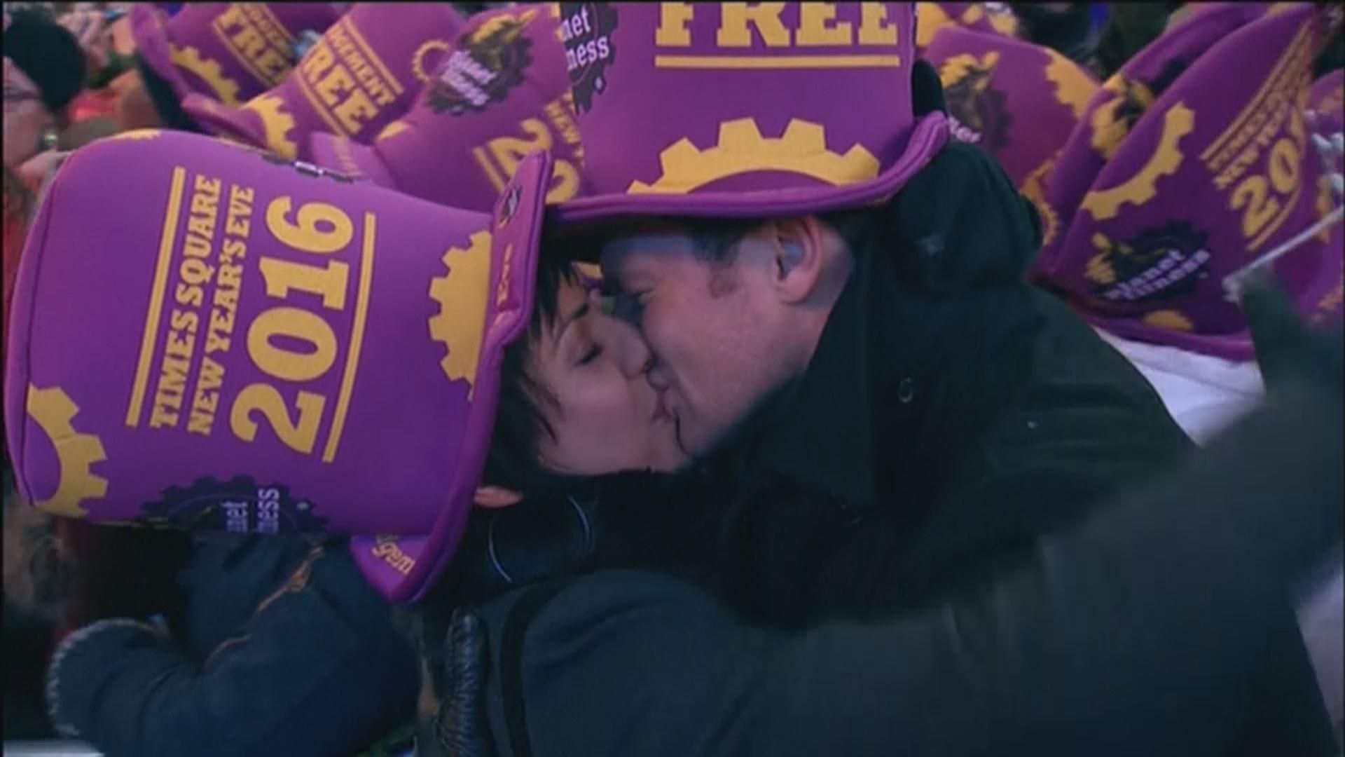 Як зустрічали Новий рік у різних країнах світу Як зустрічали Новий рік у різних країнах світу