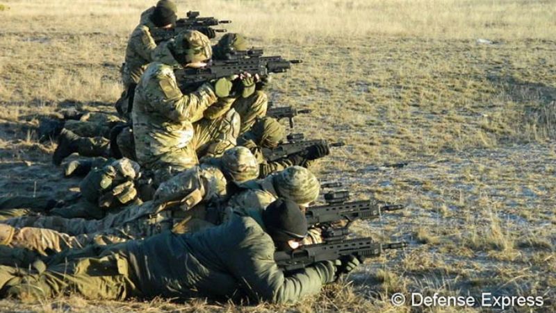 Спецназовцы протестировали украинский автомат, который лучше "калаша" Спецназовцы протестировали украинский автомат, который лучше "калаша"