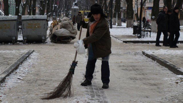 В КГГА посчитали, сколько мусора вывезли после празднования Нового года