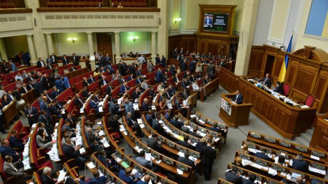 Важные для украинцев законы появились в официальных изданиях: опубликованы красноречивые цифры