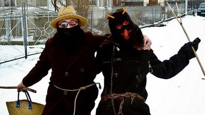 В Ужгороді "колядники" обікрали пенсіонерку В Ужгороді "колядники" обікрали пенсіонерку