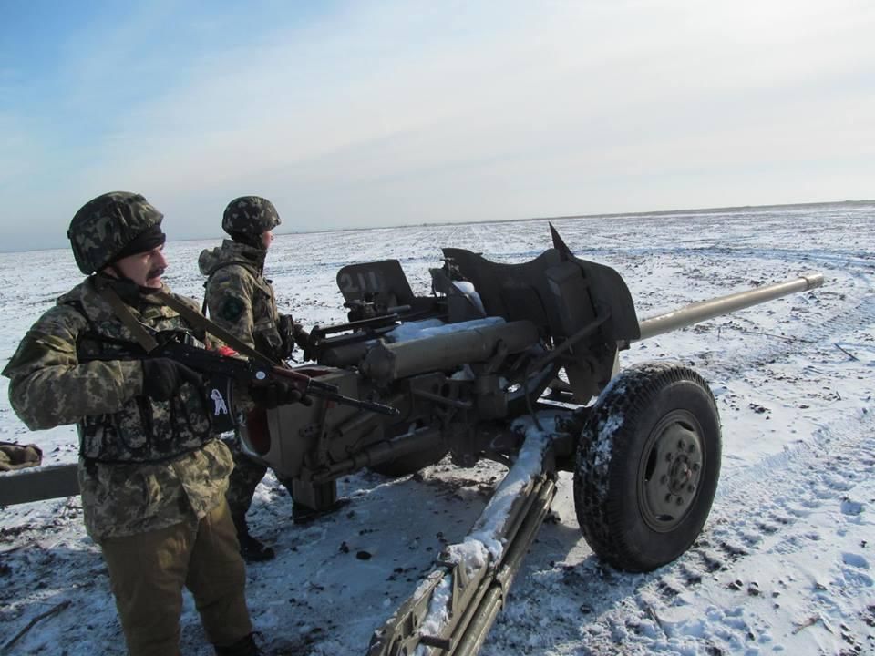 Різдво в АТО: після відповіді українців на обстріли, бойовики попросили "режим тиші"   