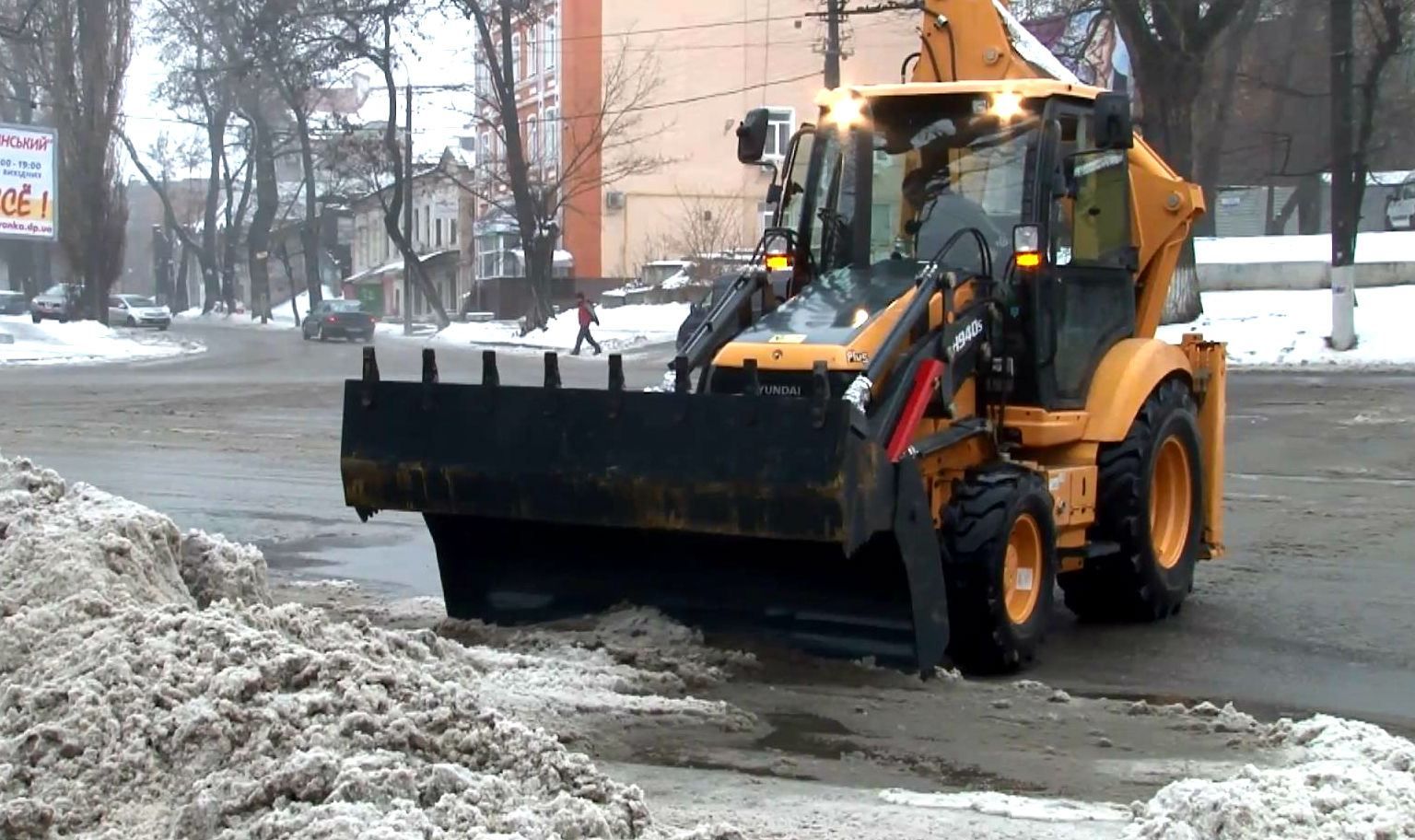 В КГГА обещают, что дороги в Киеве полностью очистят уже завтра