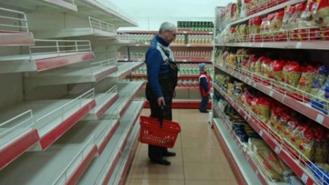 Віднині російських товарів не буде в Україні: що заборонено ввозити