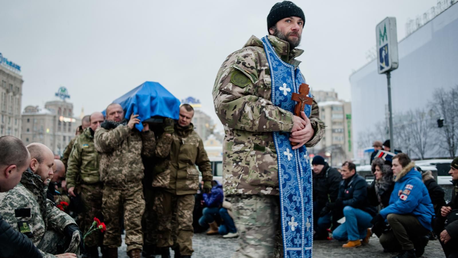 У Києві попрощались з легендарним бійцем, який пройшов Іловайськ