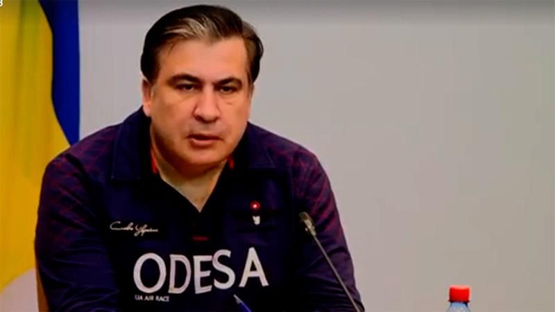 Саакашвили публично уволил своего советника