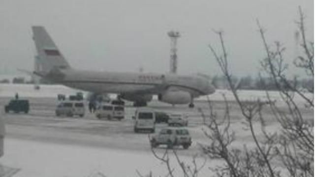 Топ-новини: гість від Путіна прилетів до Києва, помер Девід Боуї Топ-новини: гість від Путіна прилетів до Києва, помер Девід Боуї