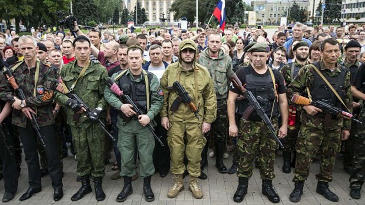 У "ЛНР" набирає обертів протистояння між "козацькими" формуваннями і Плотницьким У "ЛНР" набирає обертів протистояння між "козацькими" формуваннями і Плотницьким