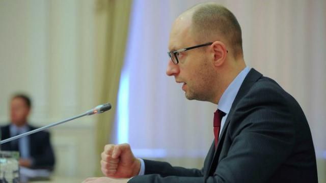 Яценюк проводить перше в році засідання Кабміну Яценюк проводить перше в році засідання Кабміну