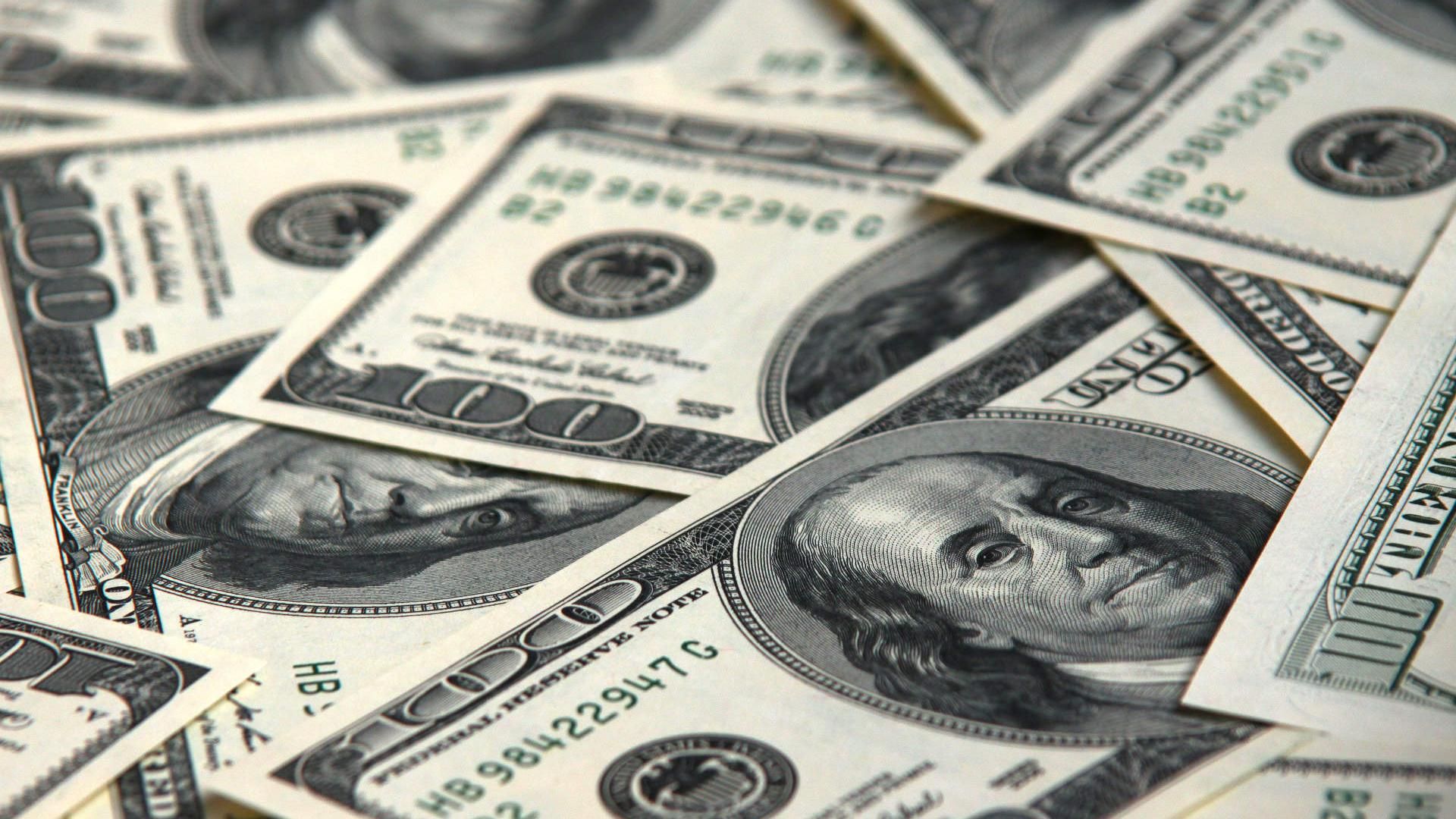 Троє американців зірвали рекордний джекпот: кожен отримає по півмільярда доларів Троє американців зірвали рекордний джекпот: кожен отримає по півмільярда доларів