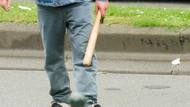 Нелюди. Двоє киян палками до смерті забили безхатька Нелюди. Двоє киян палками до смерті забили безхатька