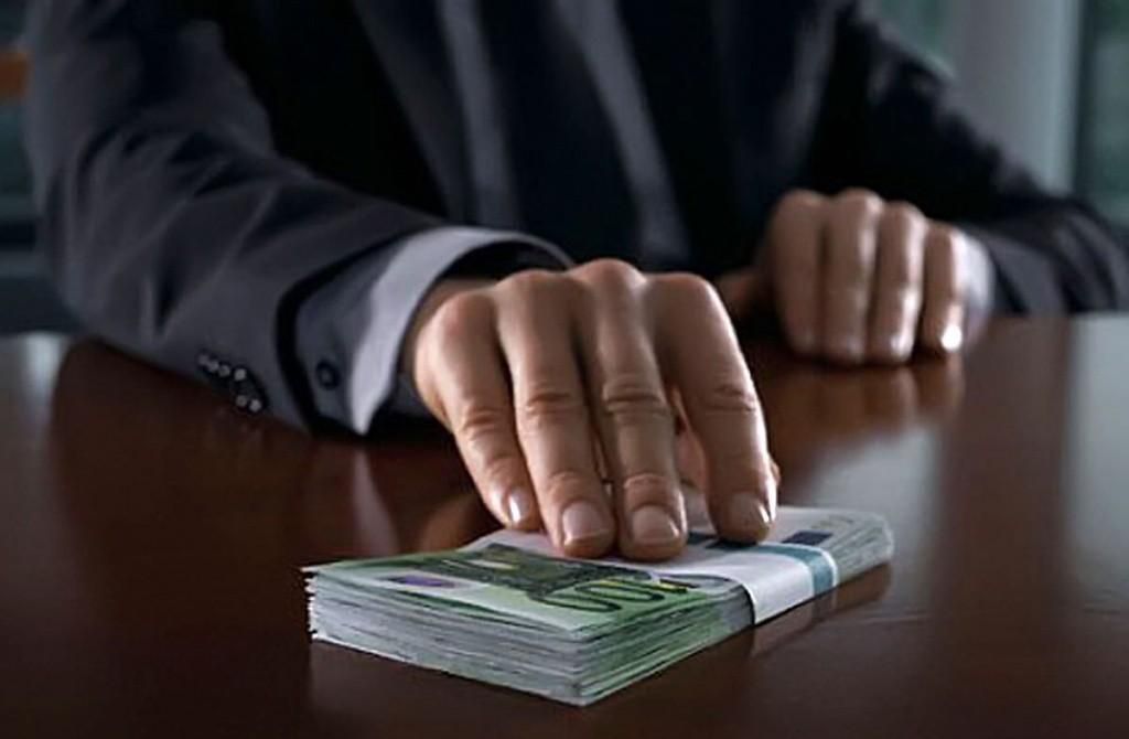 На Николаевщине будут судить чиновников за ограбление страны на 7 млн гривен На Николаевщине будут судить чиновников за ограбление страны на 7 млн гривен