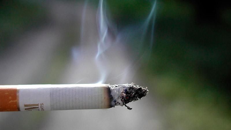 Продажу сигарет строго запретили в Туркменистане