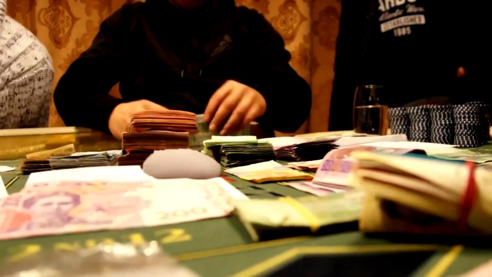 У центрі Києва провели операцію проти підпільного грального бізнесу У центрі Києва провели операцію проти підпільного грального бізнесу