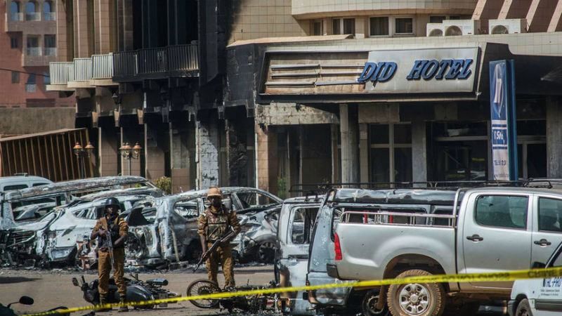 В МЗС підтвердили загибель української сім’ї у Буркіна-Фасо В МЗС підтвердили загибель української сім’ї у Буркіна-Фасо