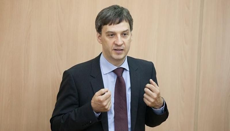 Нацбанк объяснил новые антирекорды гривны в этом году Нацбанк объяснил новые антирекорды гривны в этом году