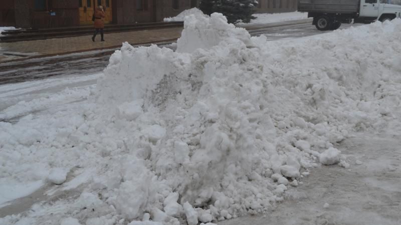 Негода на Кіровоградщині: поліція закрила дороги для автобусів Негода на Кіровоградщині: поліція закрила дороги для автобусів