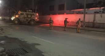 В італійське посольство в Кабулі влучив снаряд: є постраждалі