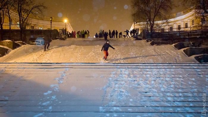 Одесситы превратили один из символов города в горнолыжную трассу