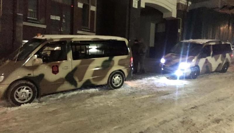 Центральний офіс УКРОПу заблокували 20 озброєних осіб, — речниця партії Центральний офіс УКРОПу заблокували 20 озброєних осіб, — речниця партії