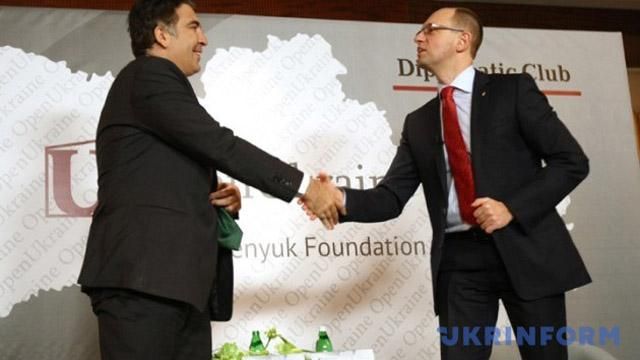 Саакашвили отрицает, что хочет стать преемником Яценюка