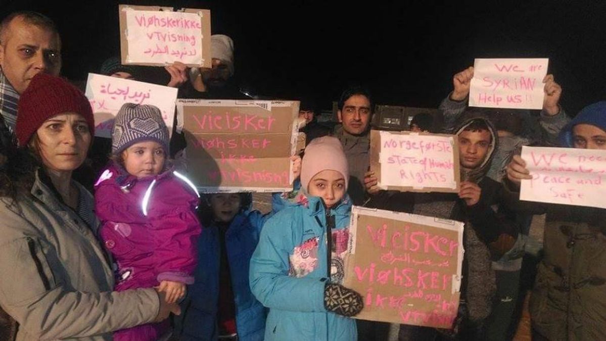 В Норвегии мигранты, которых хотят отправить в Россию, объявили голодовку В Норвегии мигранты, которых хотят отправить в Россию, объявили голодовку
