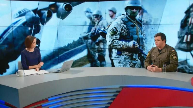 Приказы во время трагедии в Иловайске кроме Муженко, мог отдавать Порошенко, — Семенченко Приказы во время трагедии в Иловайске кроме Муженко, мог отдавать Порошенко, — Семенченко