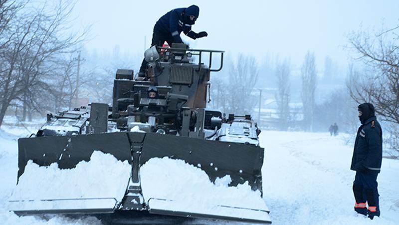 Боротьба з наслідками циклону триває. 130 населених пунктів досі знеструмлені