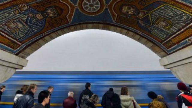 В Киеве рассказали, как эффективно борются с гриппом в общественном транспорте