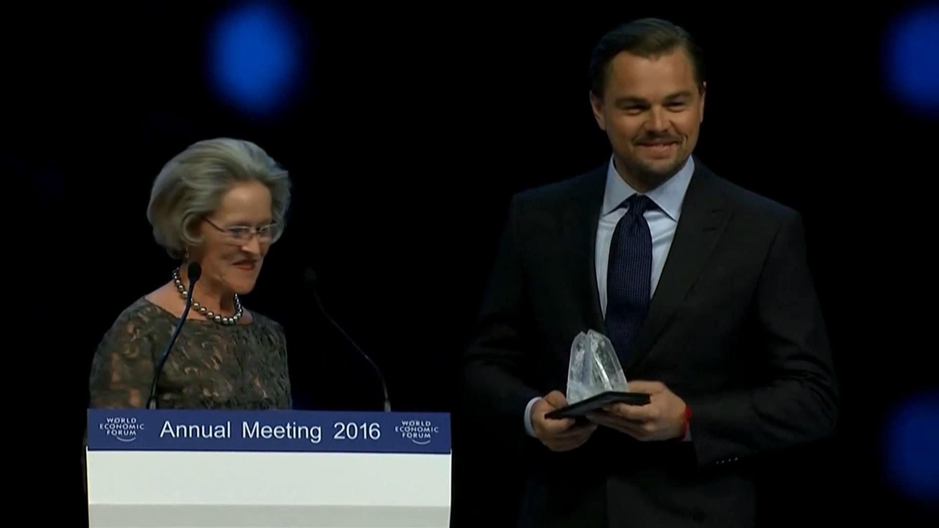 ДиКаприо получил неактерскую премию ДиКаприо получил неактерскую премию