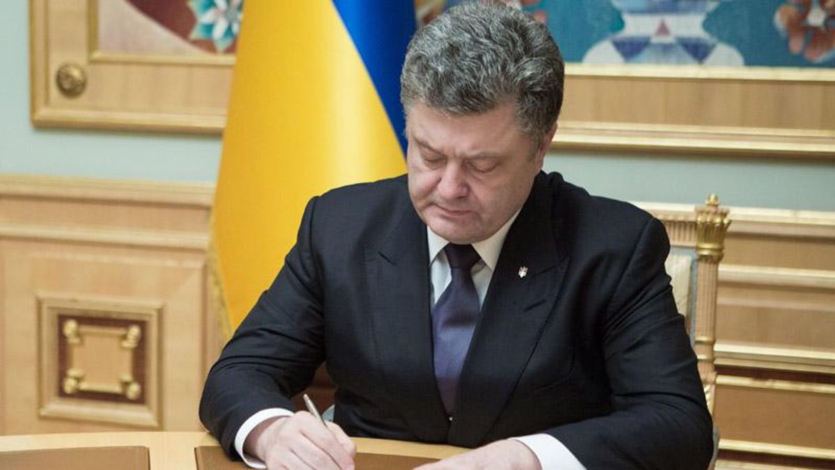 Порошенко создал службу по деоккупации Крыма Порошенко создал службу по деоккупации Крыма