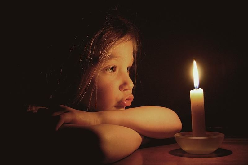 У службі з надзвичайних ситуацій відзвітували, скільки населених пунктів залишається без світла У службі з надзвичайних ситуацій відзвітували, скільки населених пунктів залишається без світла