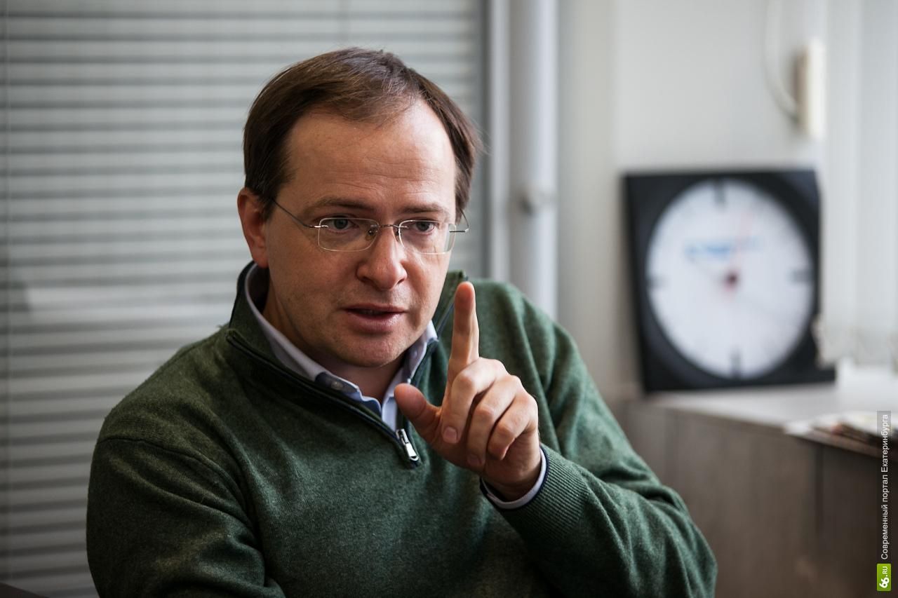 У них немає артистів рівня Кобзона, — міністр РФ про західних виконавців У них немає артистів рівня Кобзона, — міністр РФ про західних виконавців