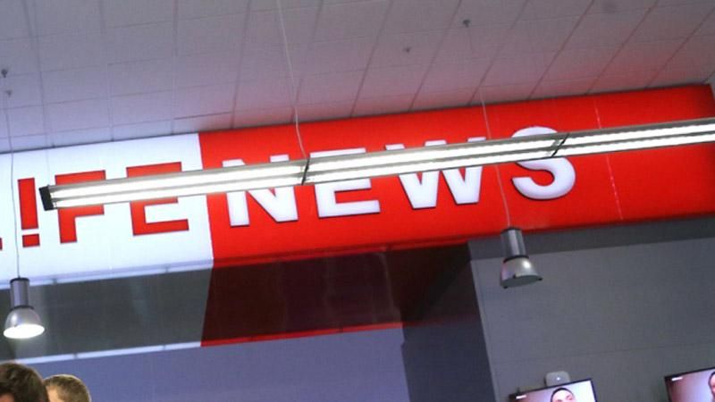 Российских журналистов депортировали из Молдовы Российских журналистов депортировали из Молдовы